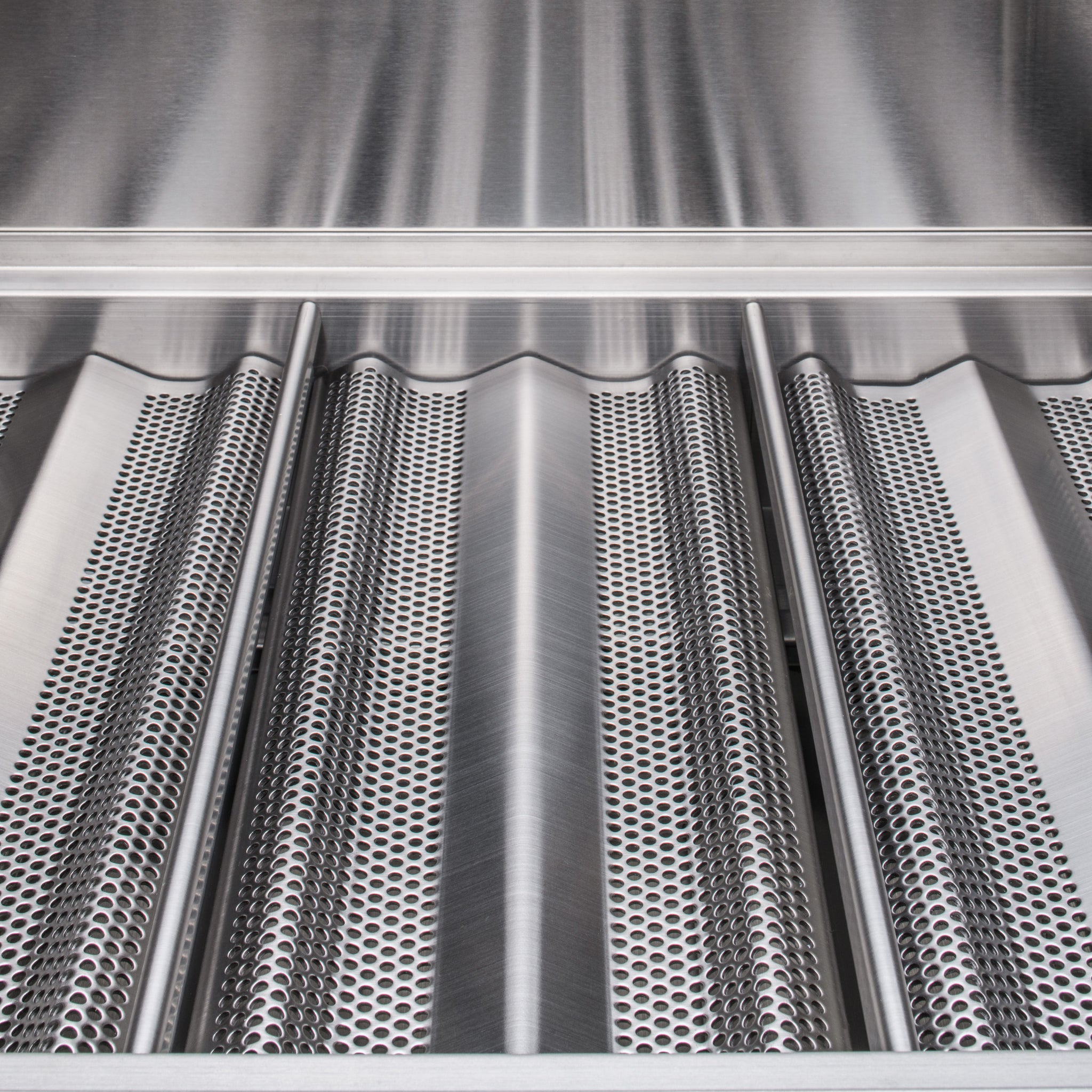 Professional 44" Stainless Steel 4-Burner Built-In Gas Grill