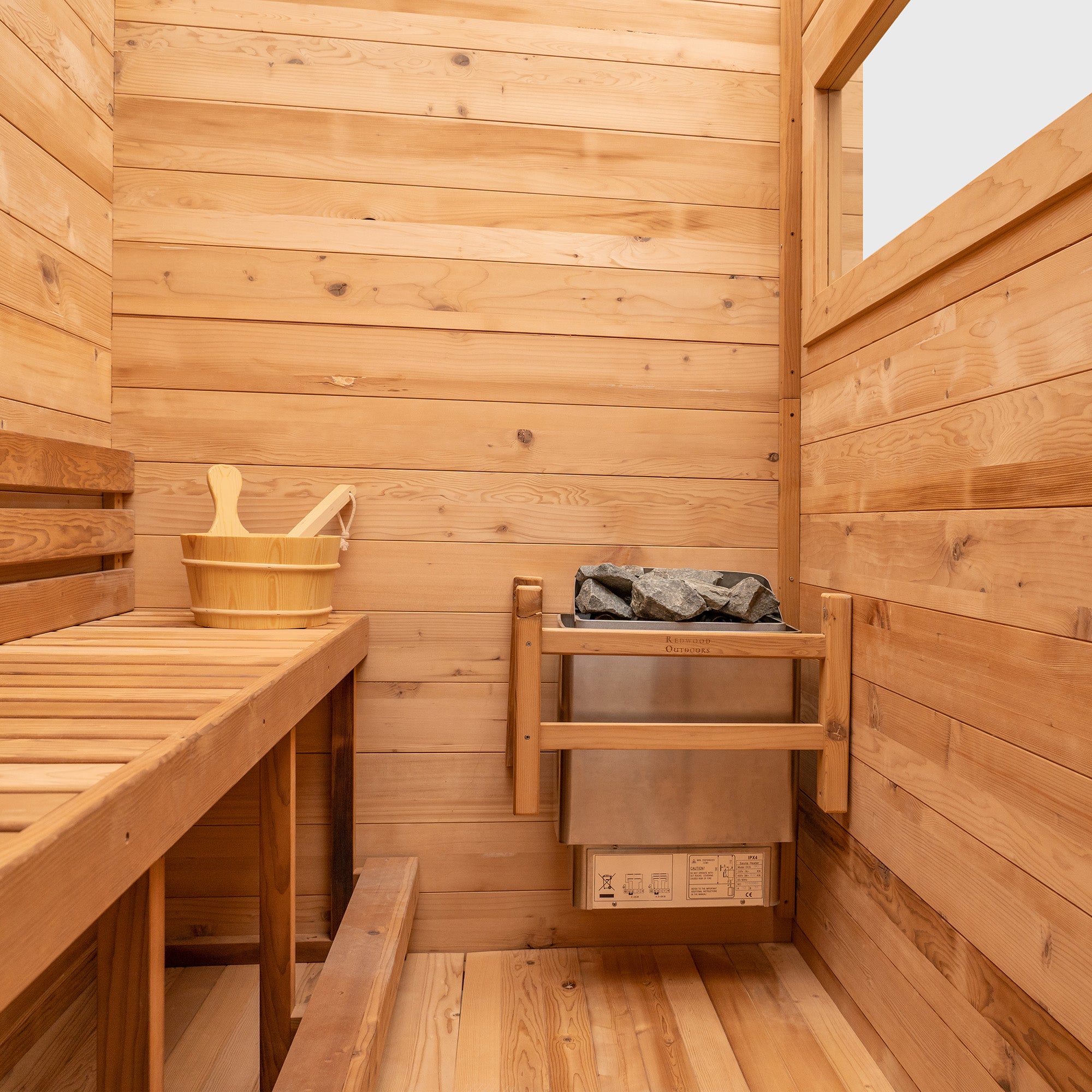 Cove 3-Person Outdoor Sauna