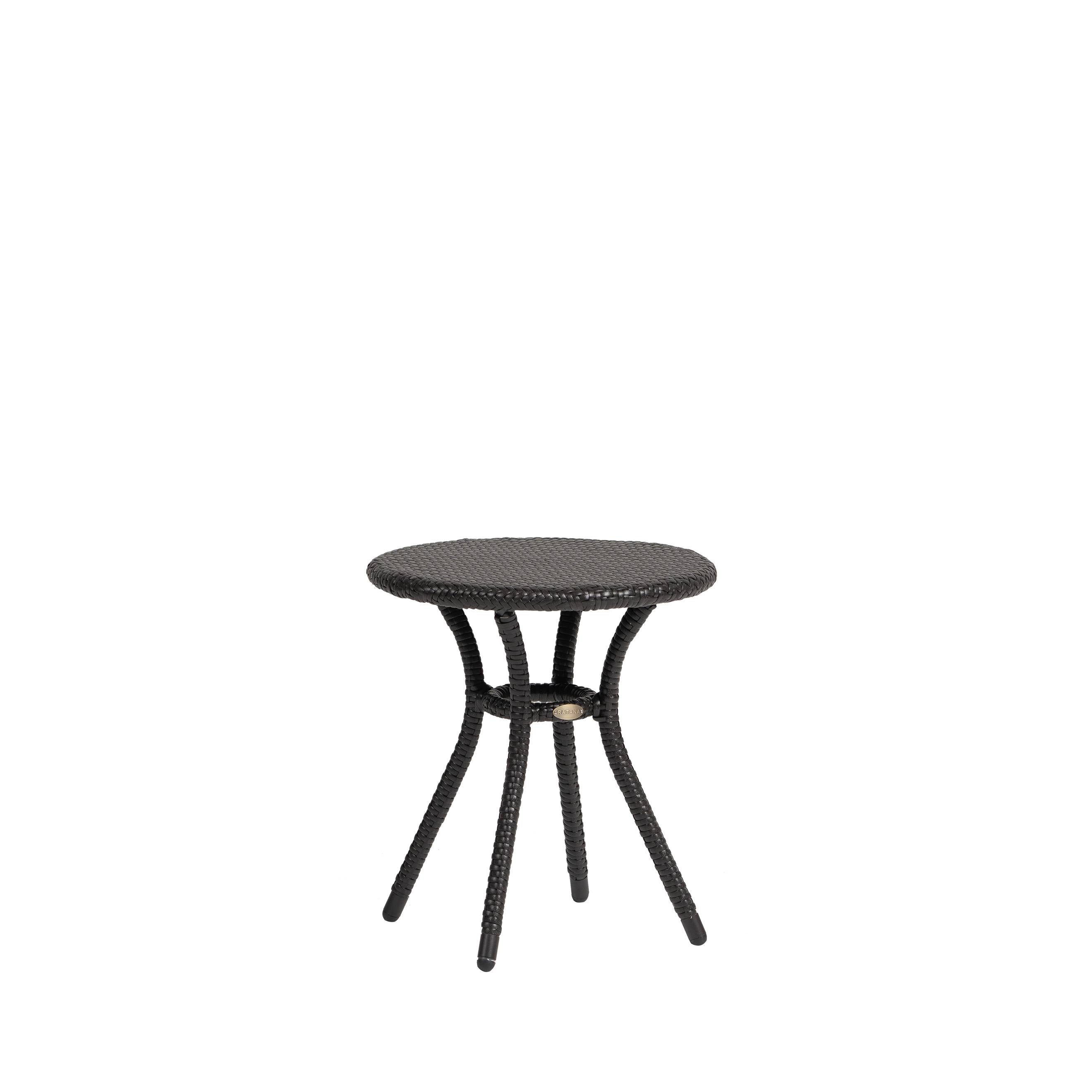 Palm Harbor 18" Round End Table w/Mesh Support