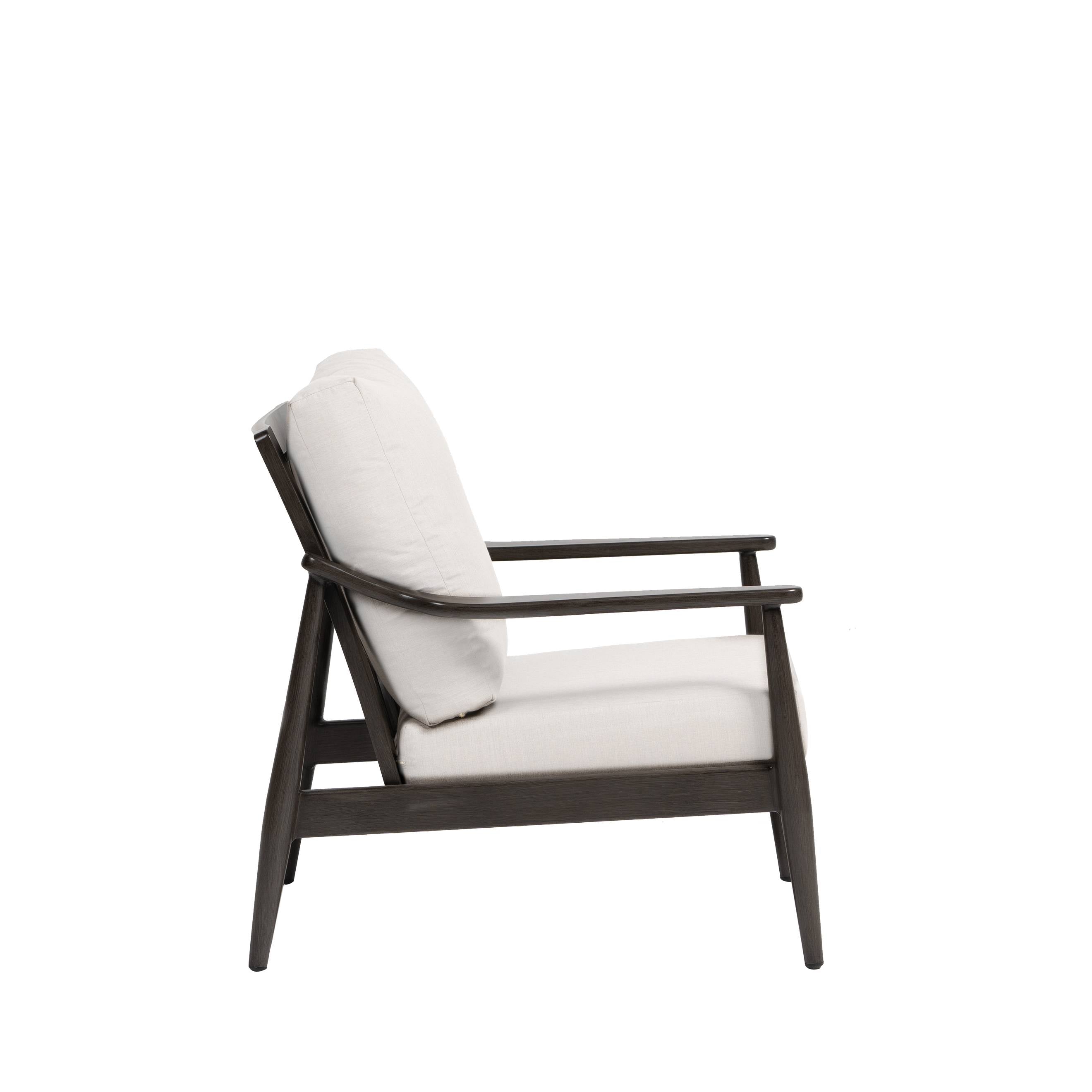 Bolano Club Chair