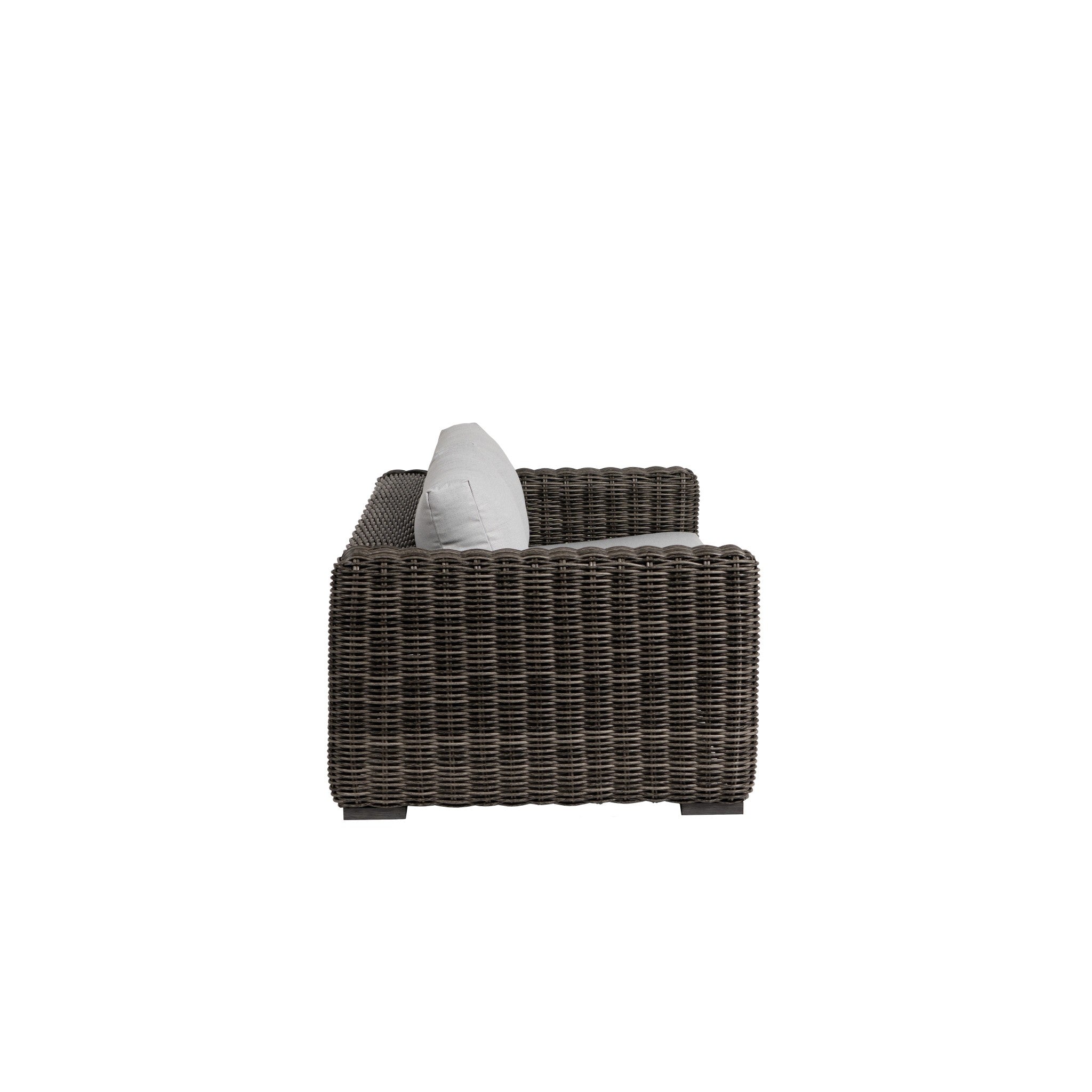 Cubo Wicker 2.5-Seater Sofa