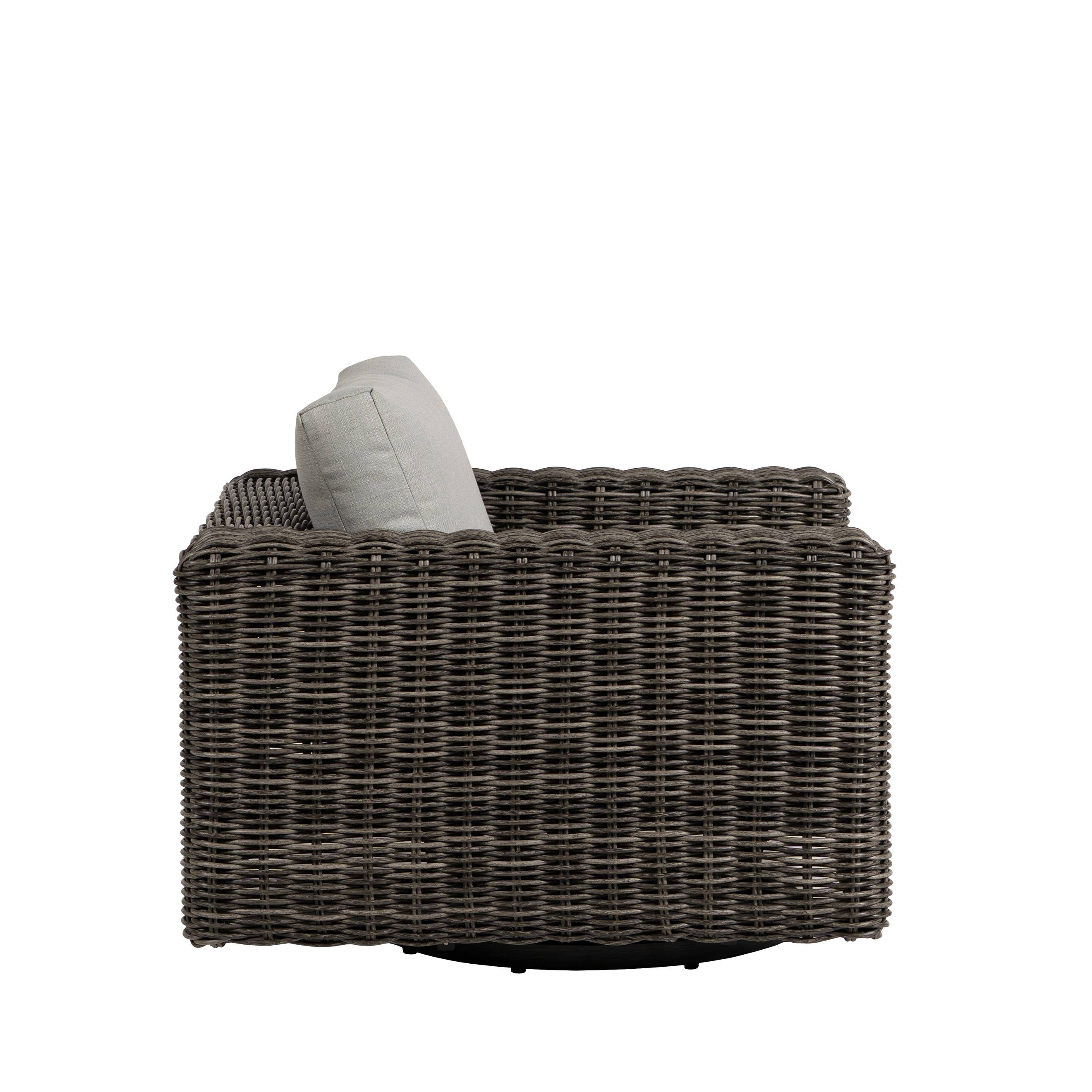 Cubo Wicker Swivel Gliding Club Chair