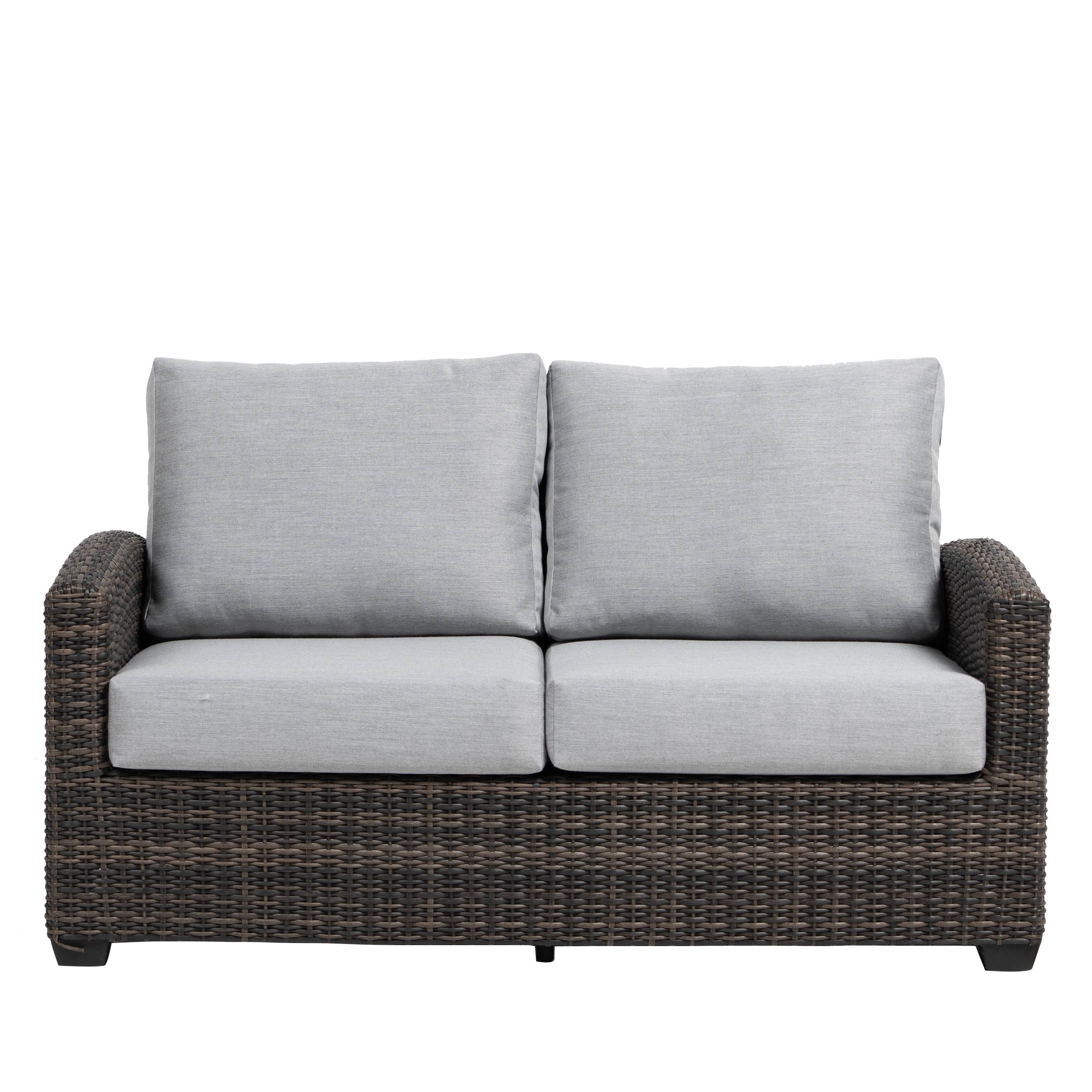 Coral Gables Wicker Loveseat