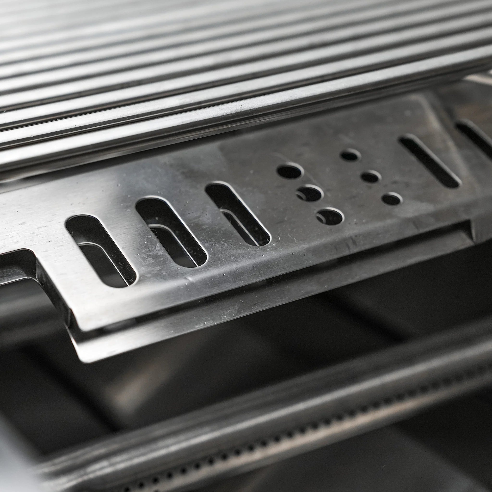 805 Original 8 ft. Stainless Steel 6-Burner Outdoor Kitchen Island with 90-Degree Corner