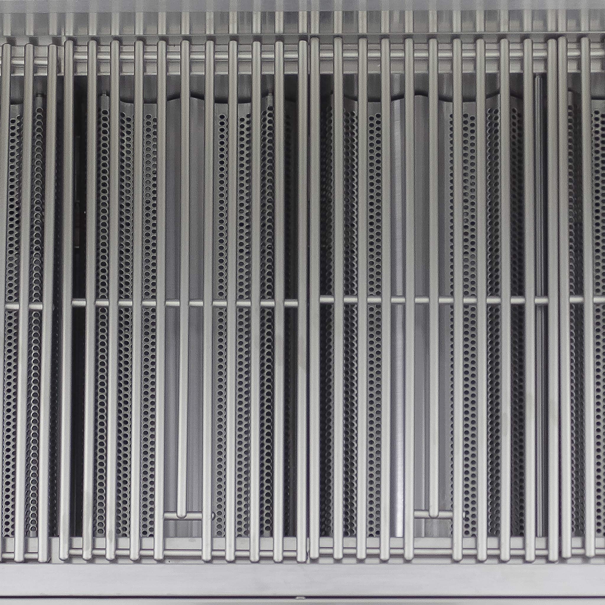 Premium LTE 40" Stainless Steel 5-Burner Built-In Gas Grill