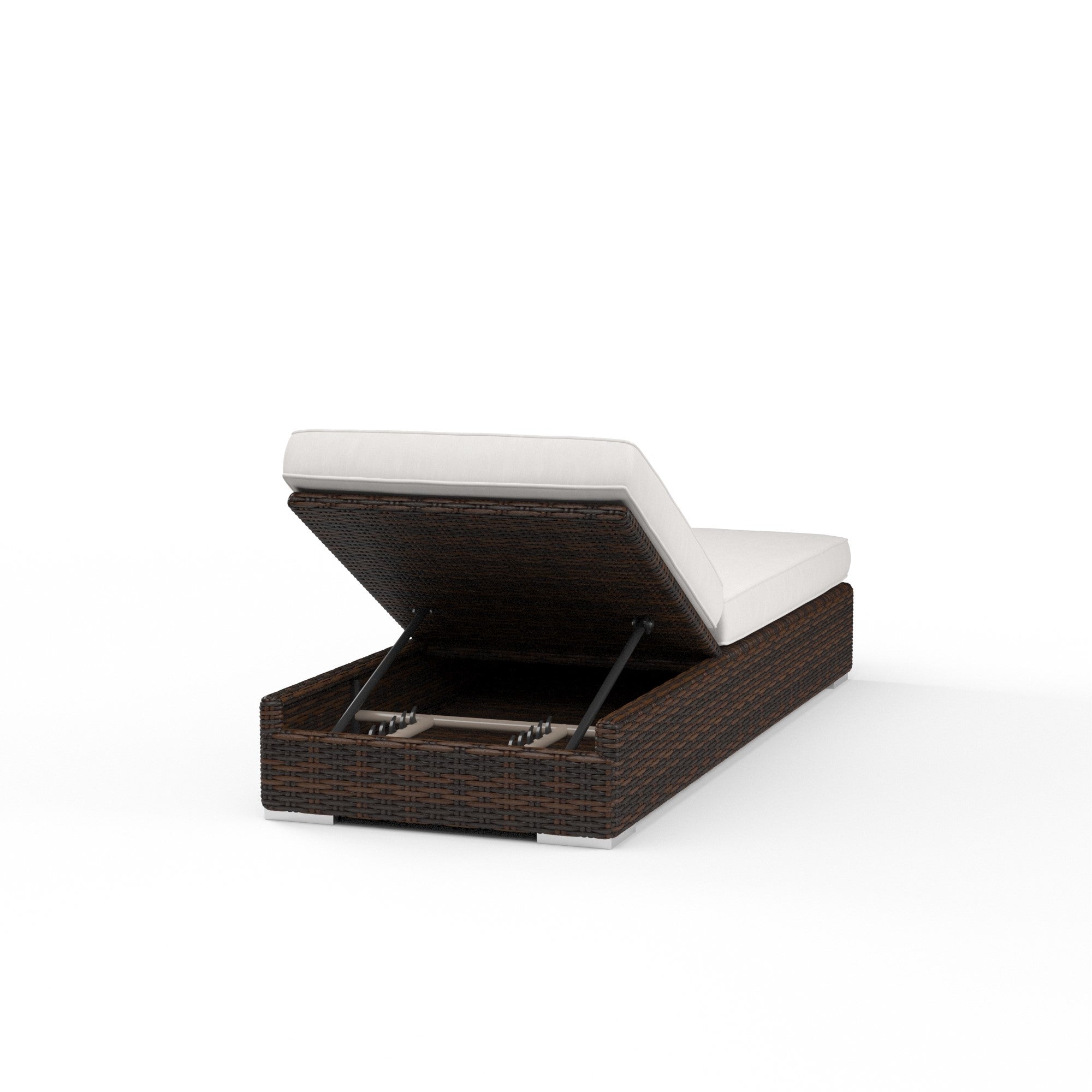 Montecito Wicker Chaise Lounge