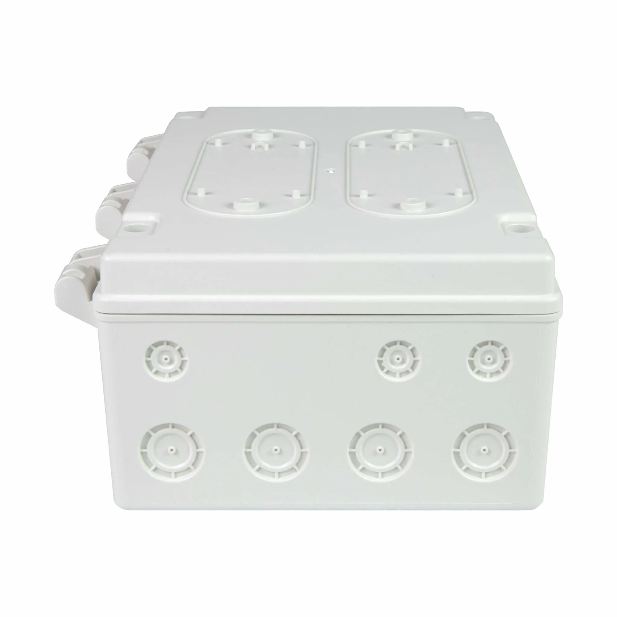 Detailed underside view of the Bromic Heating Smart-Heat On/Off Control Box highlighting the input and output connections for multi-zone heating setups.