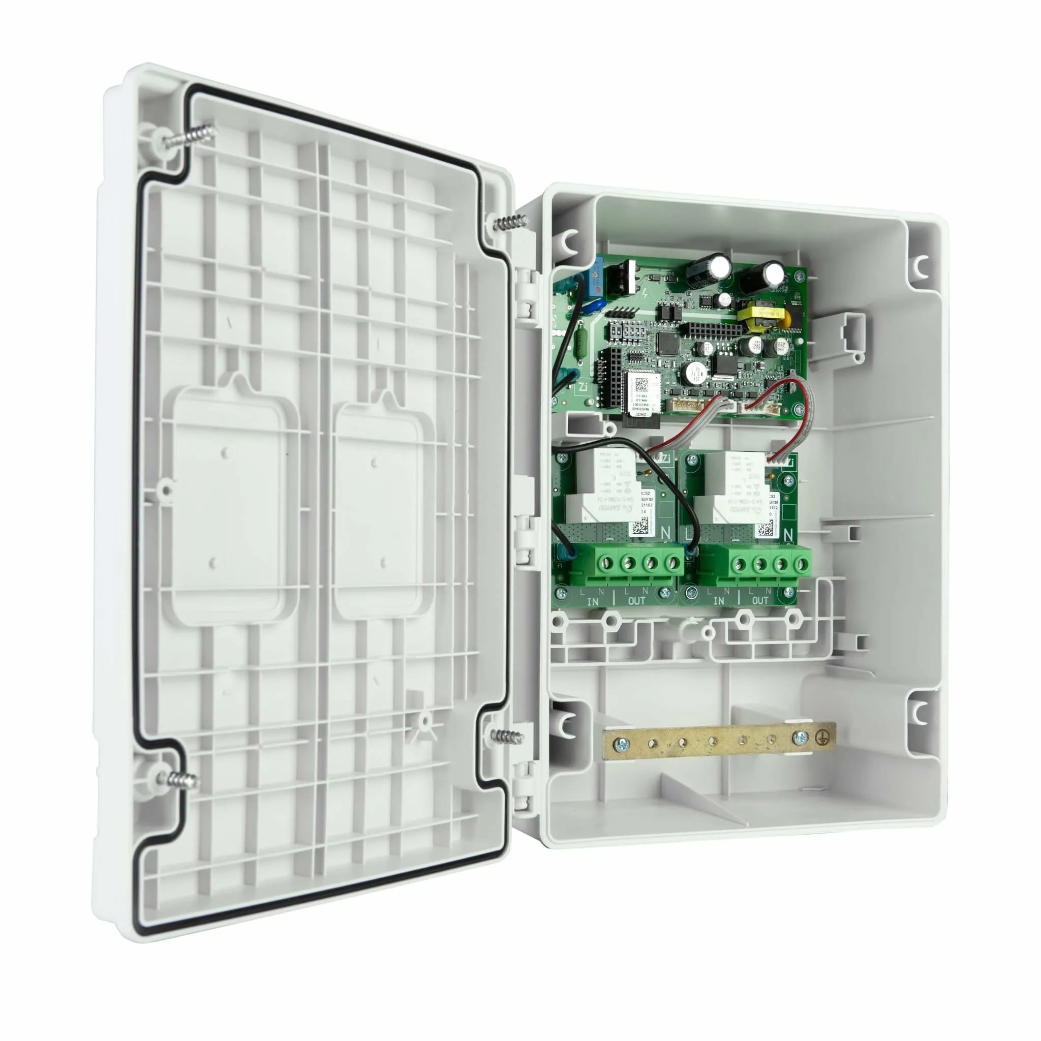 Open case view of Bromicâ€™s Affinity Smart-Heat controller showing dual-channel relay components and internal wiring, emphasizing the systemâ€™s precision engineering.