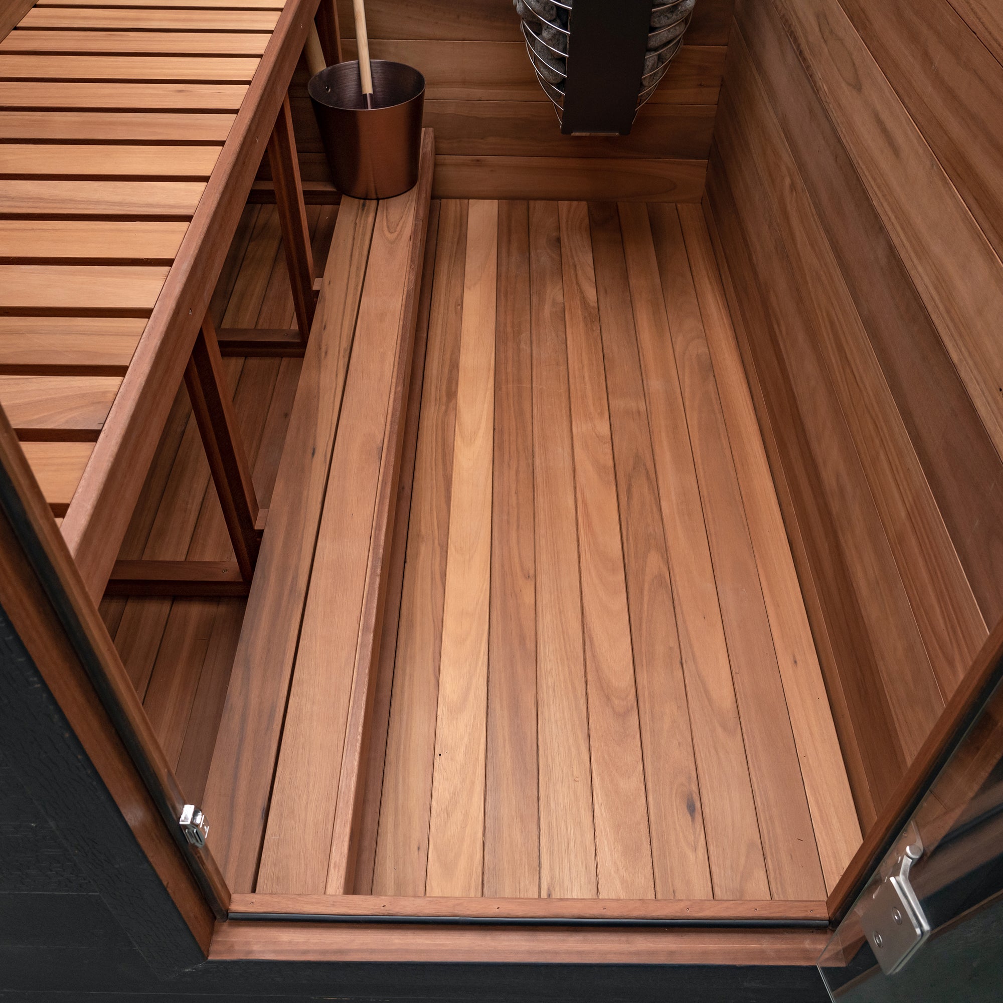 Oasis 3-Person Outdoor Sauna