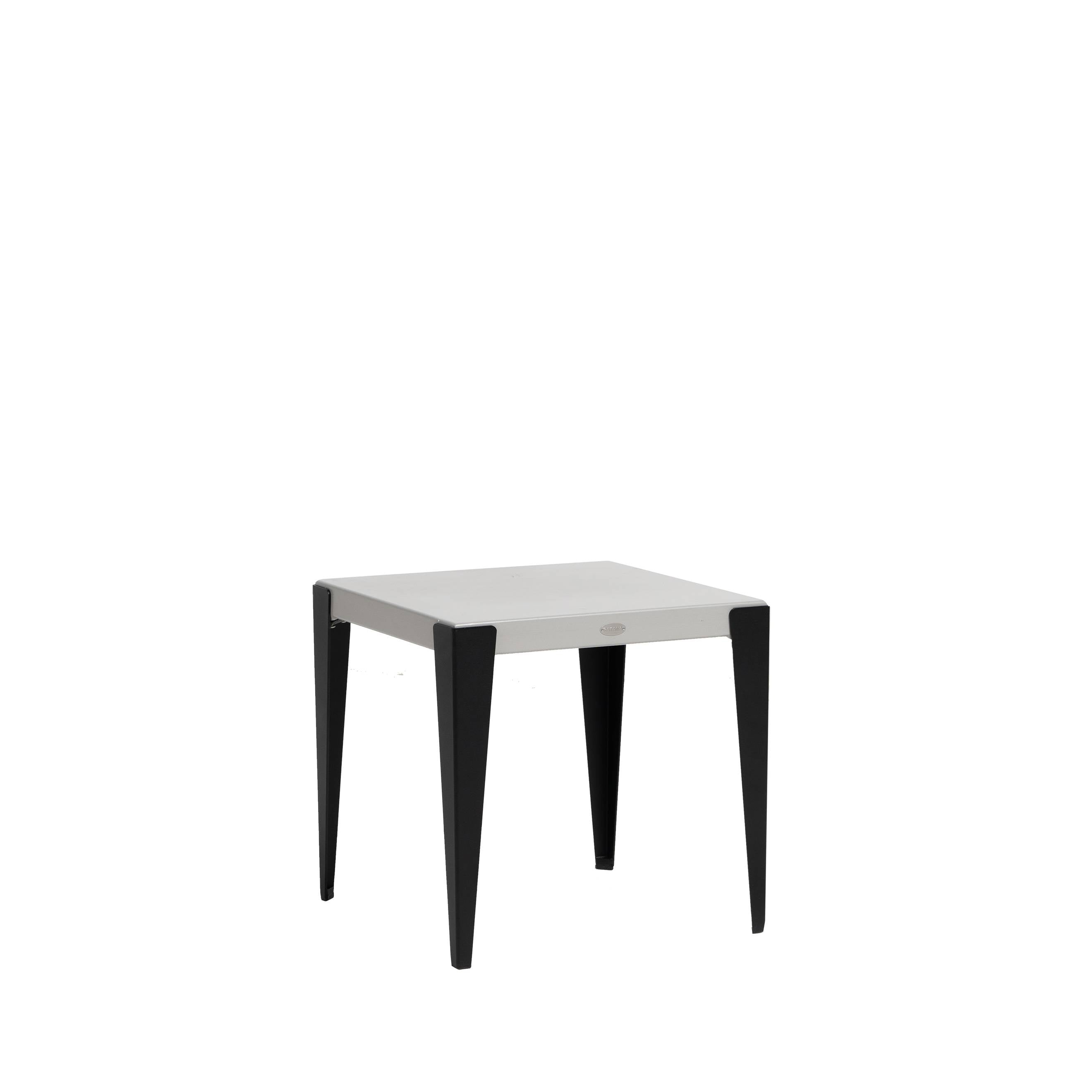 Genval End Table w/Aluminum Top
