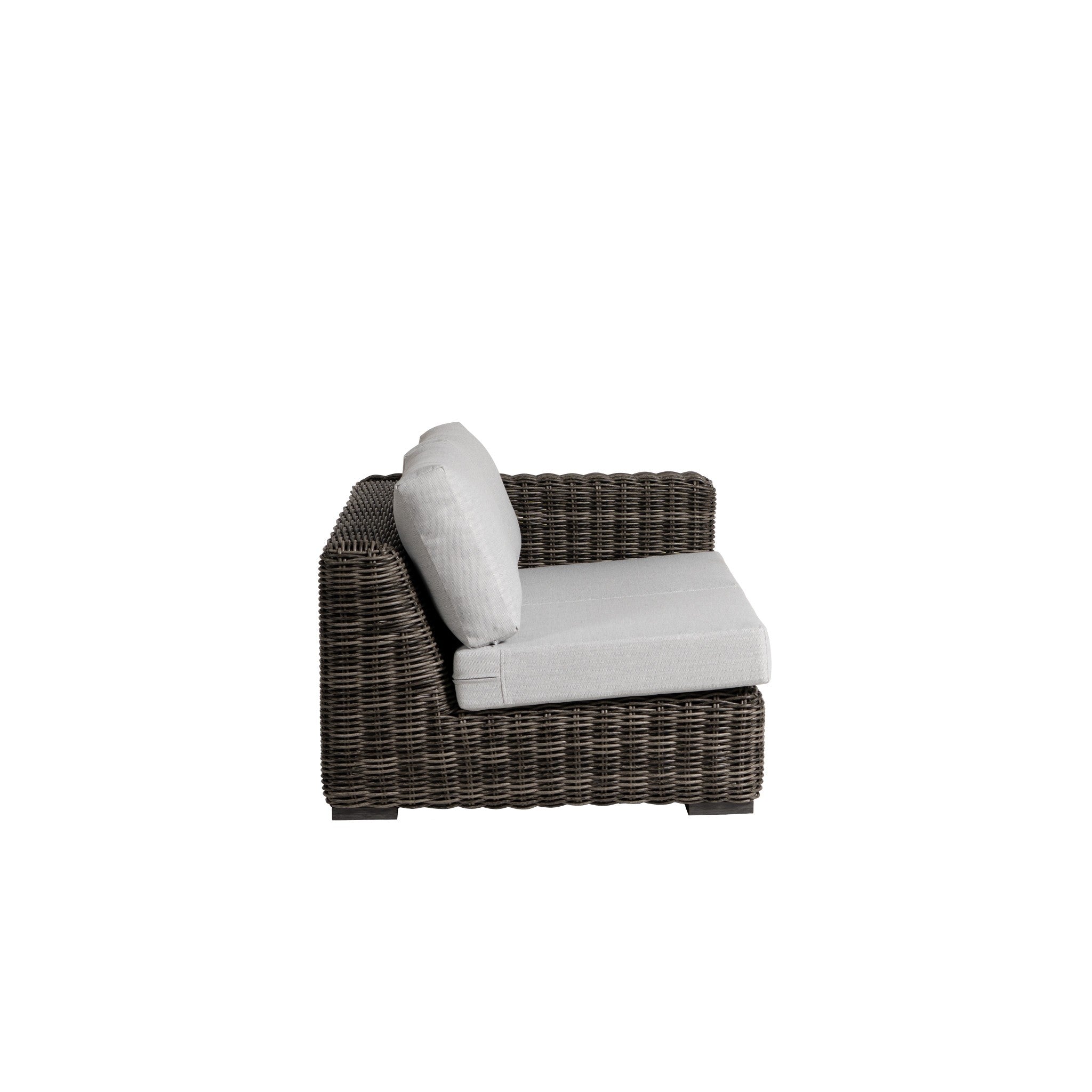 Cubo Wicker Right Arm Loveseat
