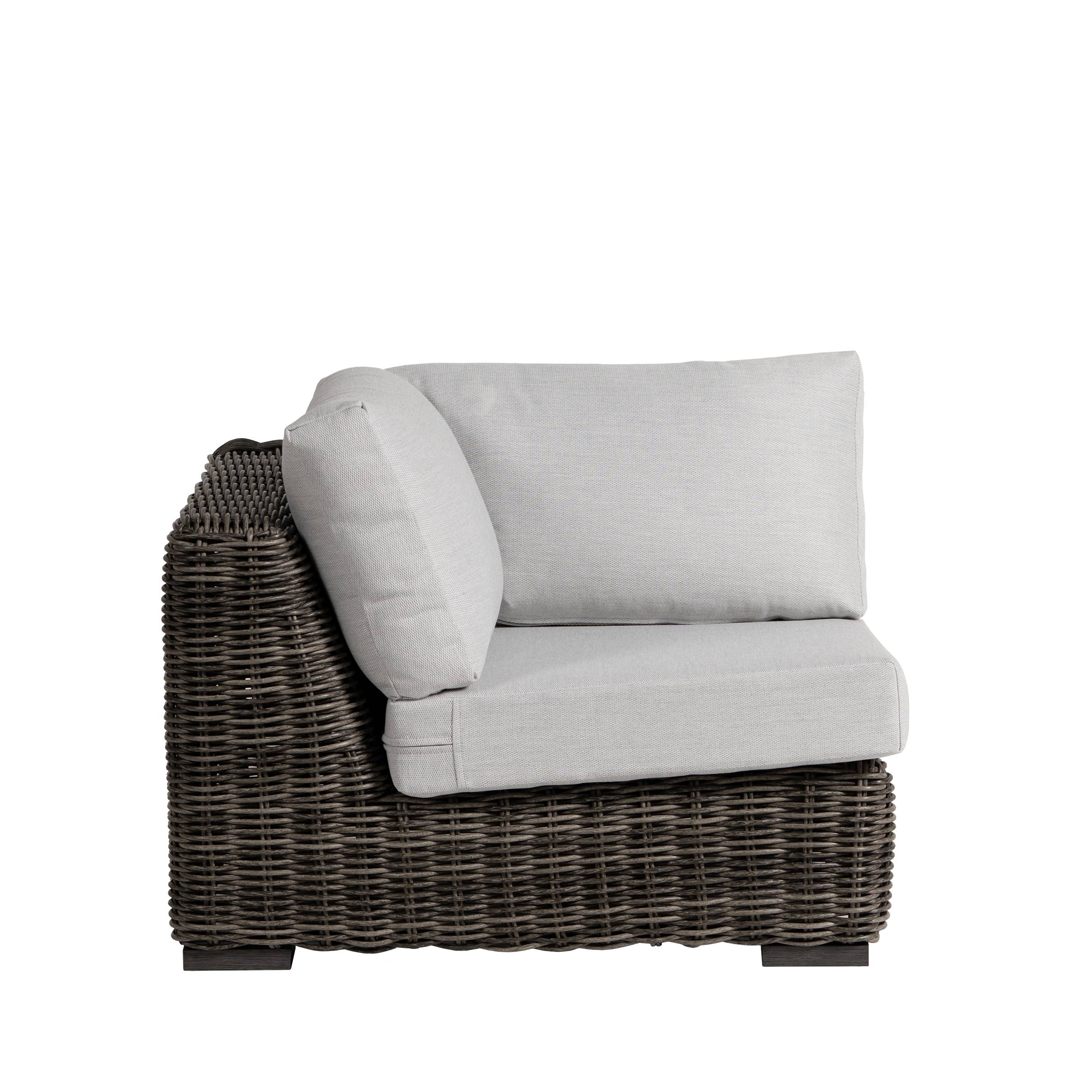 Cubo Wicker Corner Chair