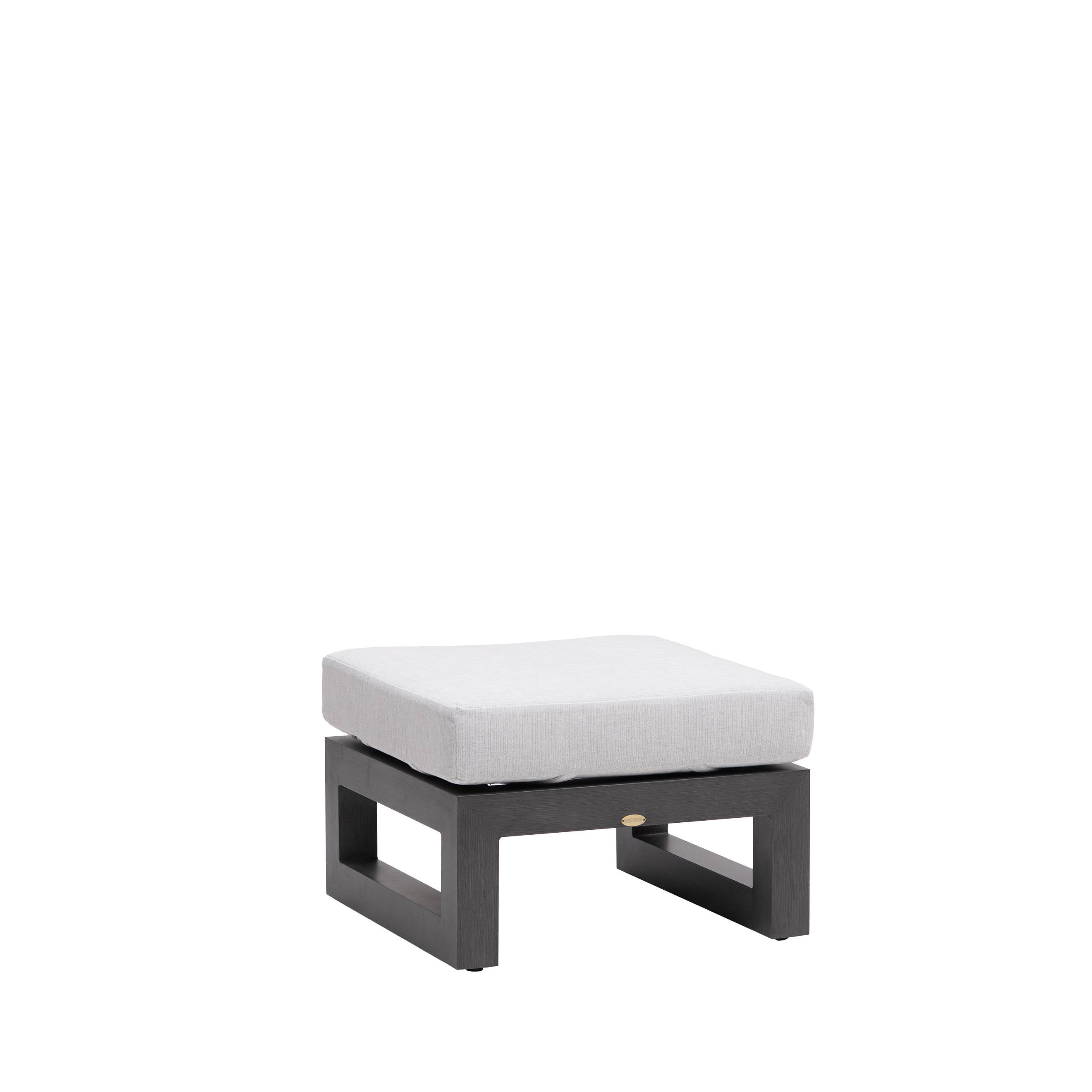 Milano Ottoman