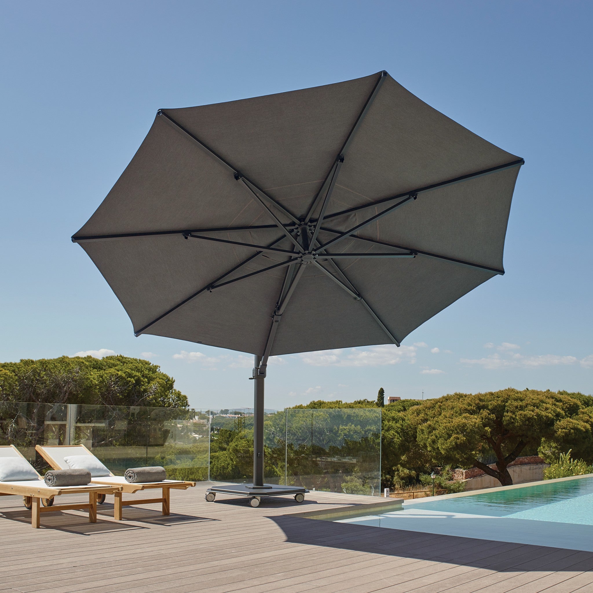 13' Octagon Aluminum Sidepost Tilt Umbrella