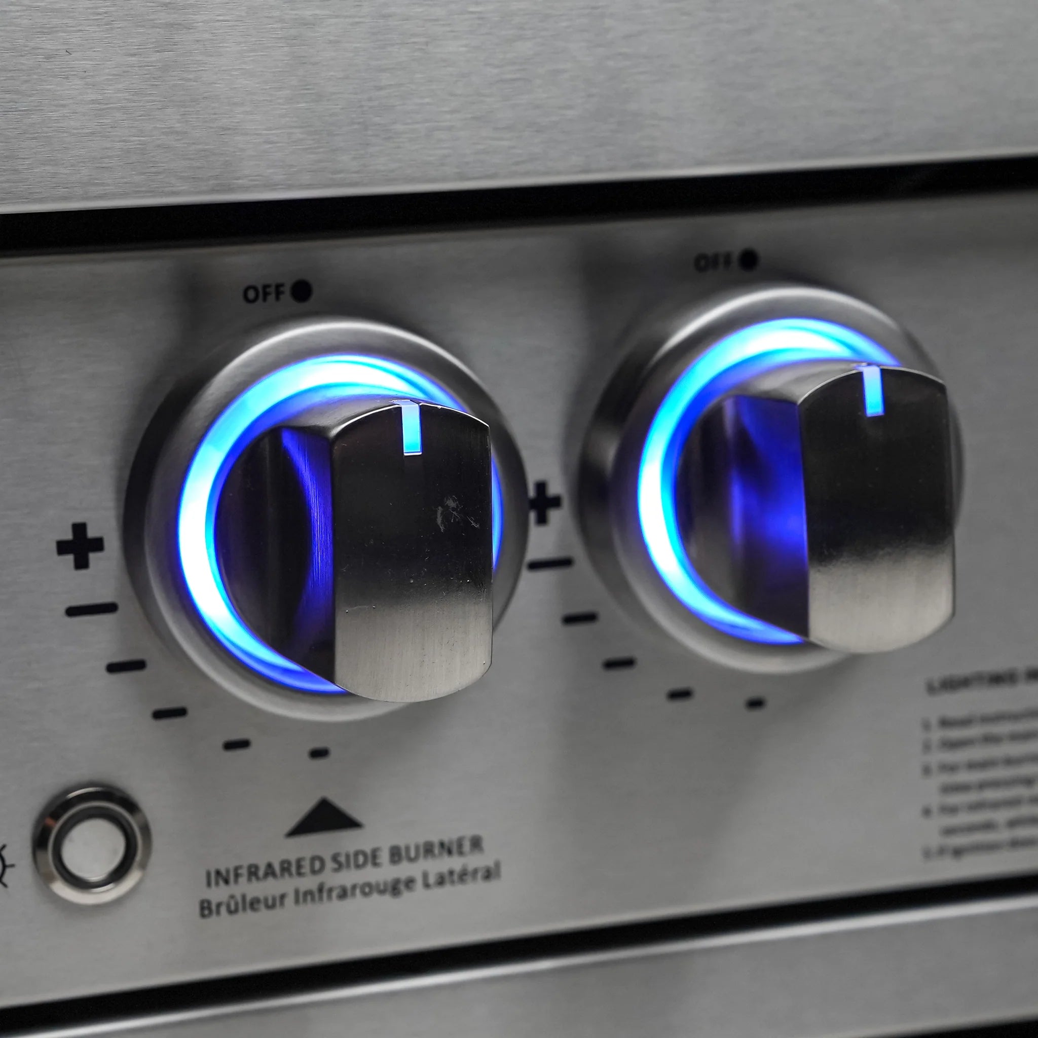 805 44" Stainless Steel 6-Burner Built-In Grill