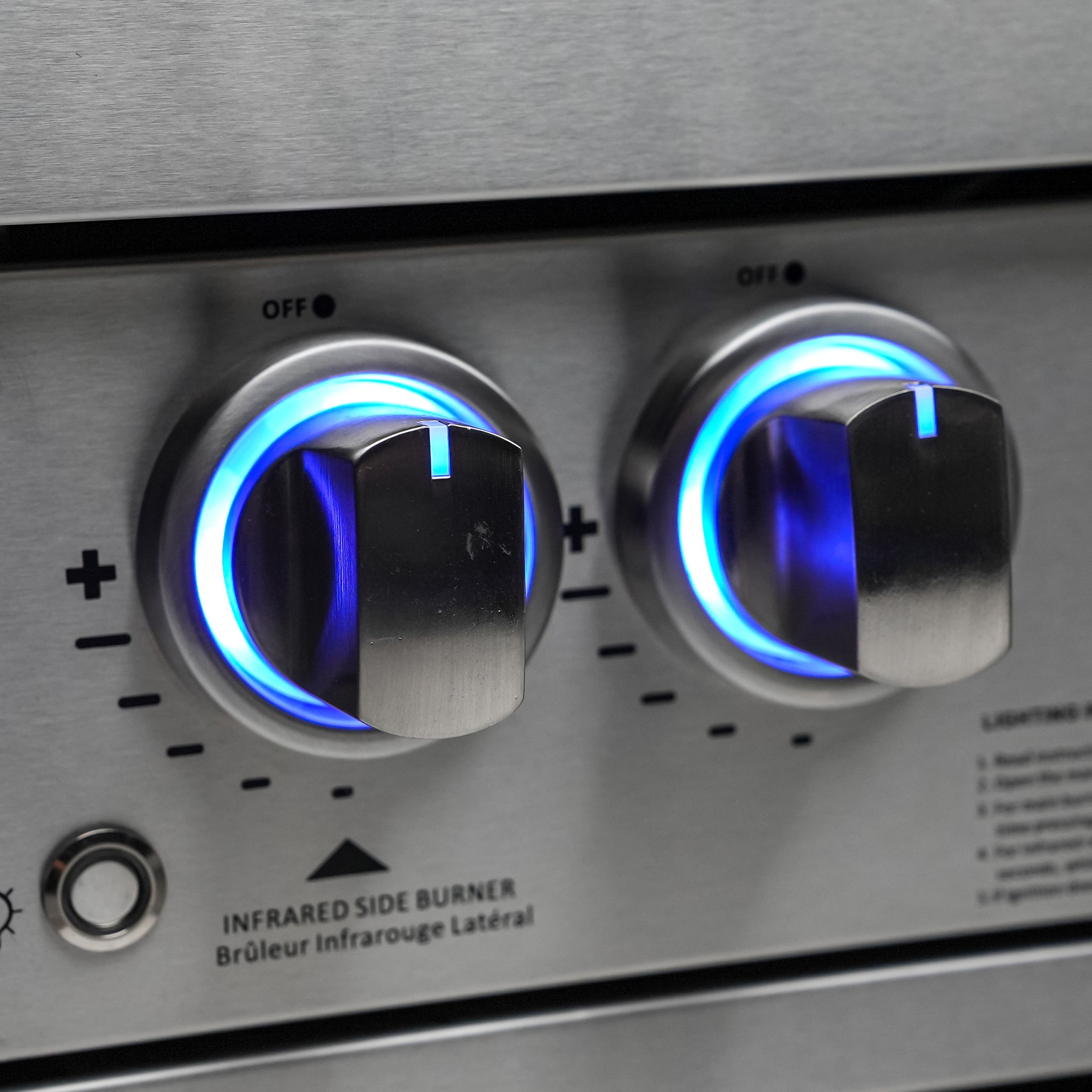 400 Deluxe 10.5 ft. Stainless Steel 4-Burner Outdoor Kitchen Island with 90-Degree Corner and Beverage Center