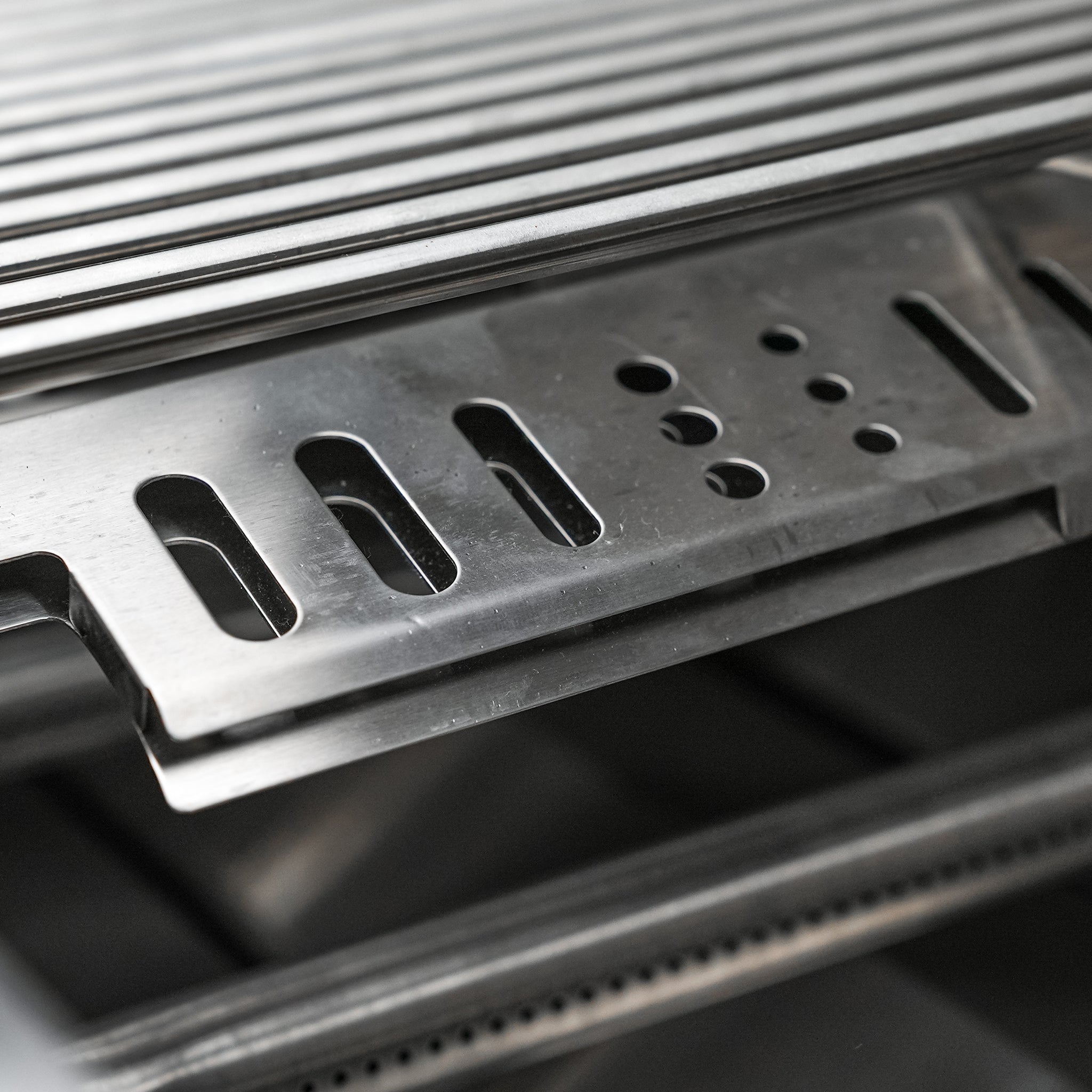 805 Original Stainless Steel 6-Burner Outdoor Kitchen Island with 90 Degree Corner and Beverage Center