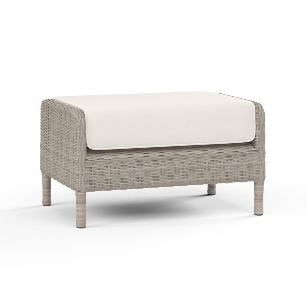 Manhattan Wicker Ottoman